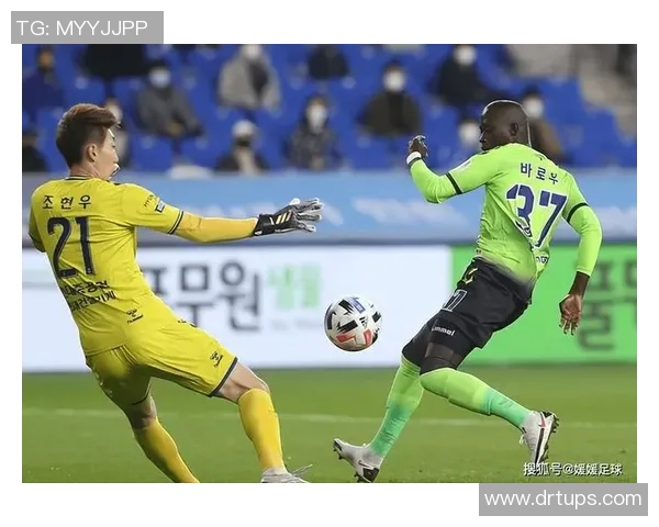 水源三星与仁川的激烈对决揭示了足球战术与团队精神的较量